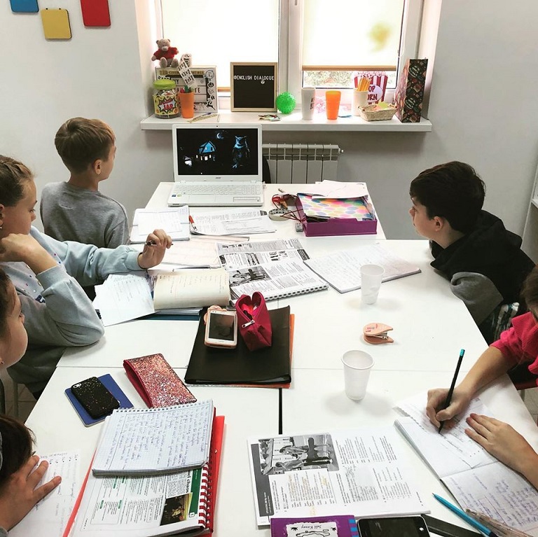 Dialogue Language Centre - курсы английского языка